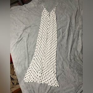 NWOT dot maxi dress white SZ XS
